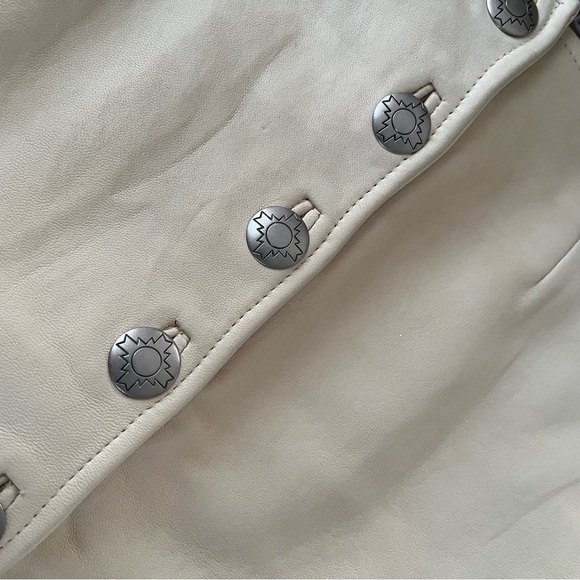 Vintage Soft Leather Concho Fringe Skirt Pioneer Wear Tan Button Rare Boho 20304 - Picture 8 of 13